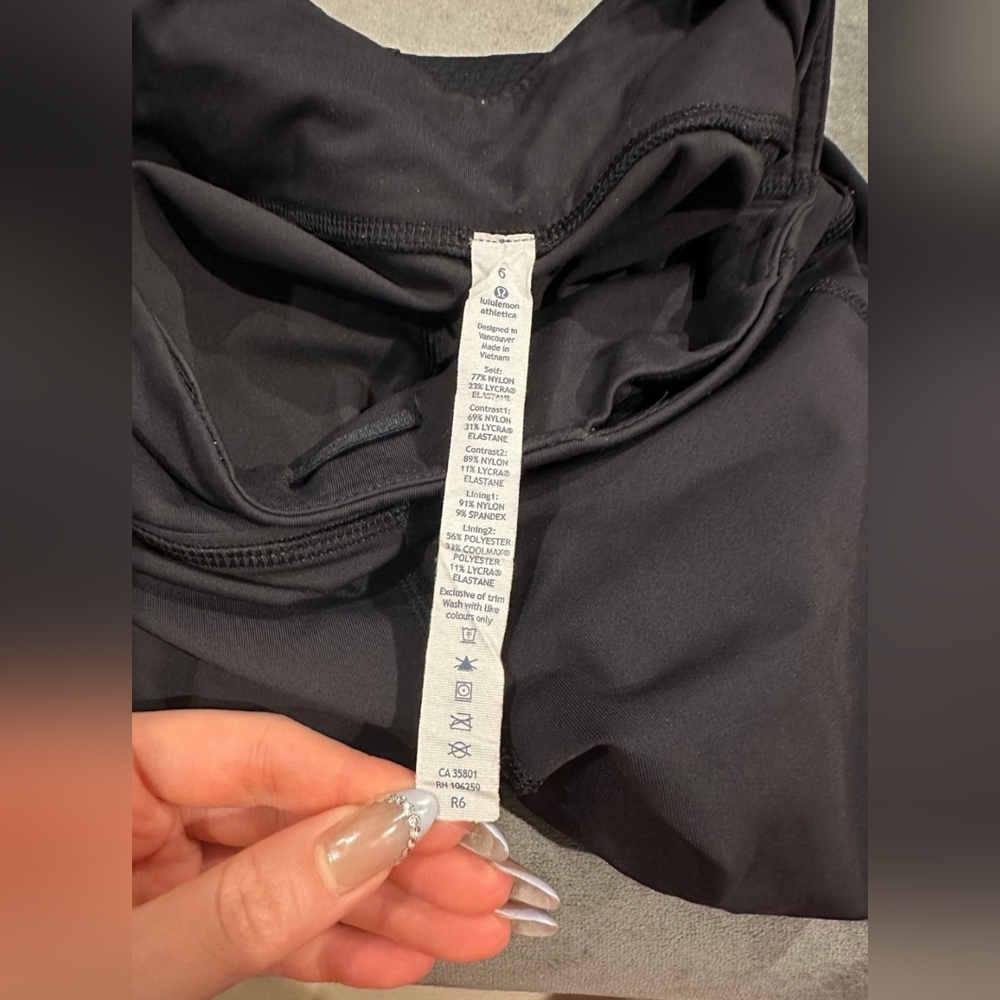 Lululemon Athletica - Picture 7 of 12